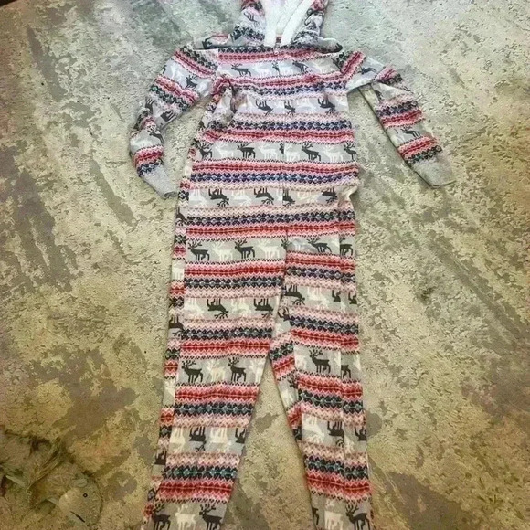 Jen and Blecker Hooded Onesie - Picture 1 of 2